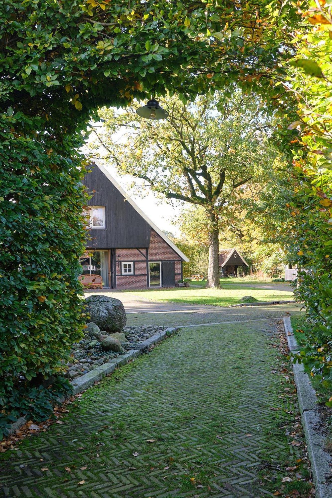 Loosan Gastenhuis * Reutum